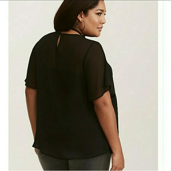 Torrid - Crinkled chiffon lace trim top - Picture 5 of 7